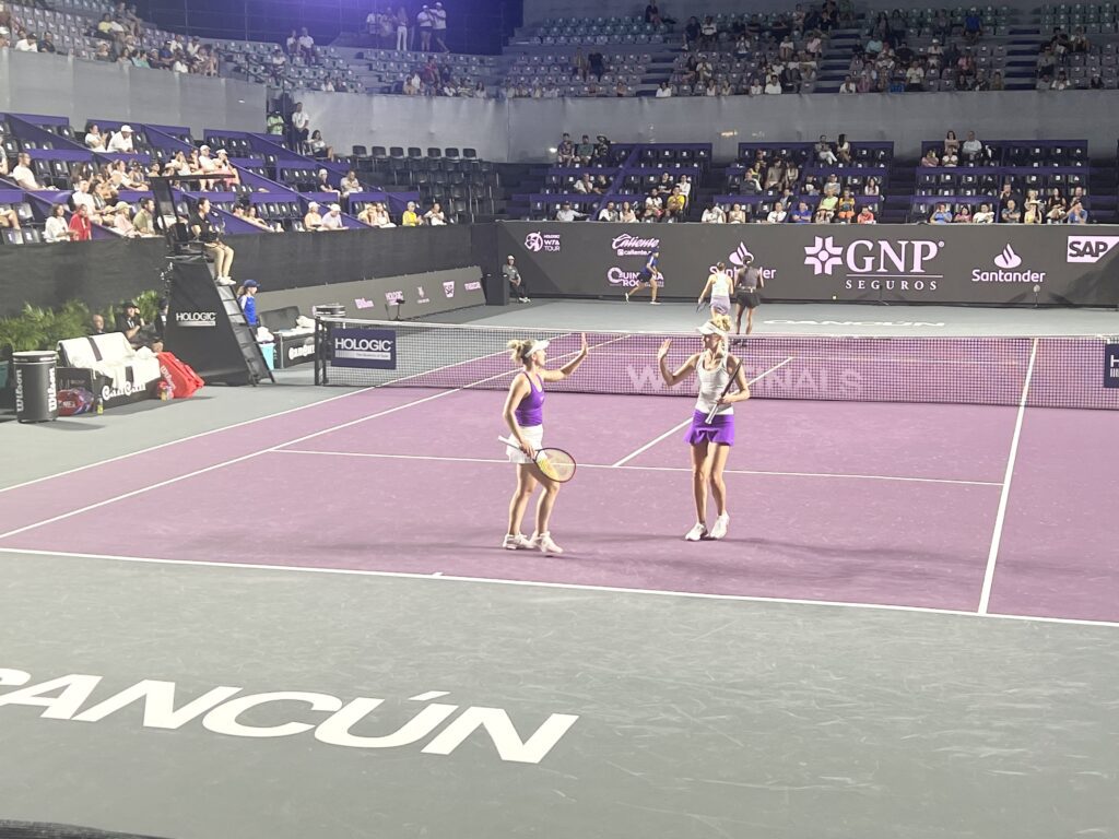 Gaby Dabrowski and Erin Routliffe, 2023 WTA Finals in Cancun