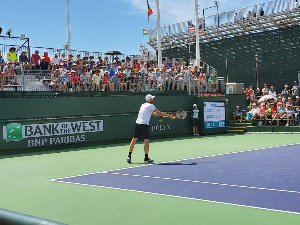 Jamie Murray prepares to serve at Indian Wells